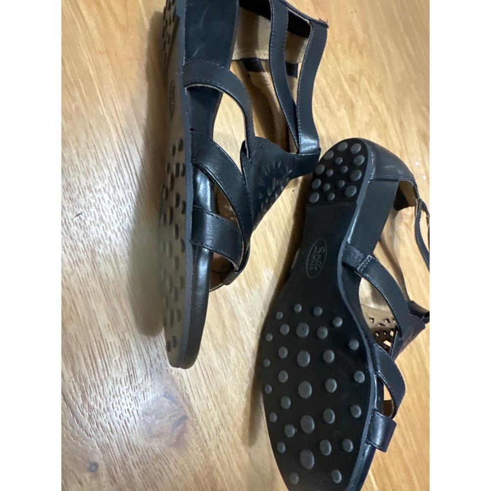 Sofft Womens Black Leather Laser Cut Gladiator Wedge Sandals 9M 1277101 - Picture 4 of 5
